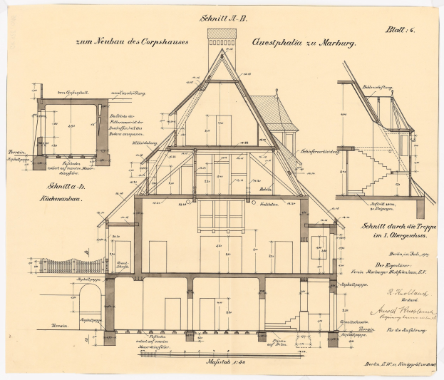 Schwarze-weiß-Zeichnung eines Hauses mit zahlreichen Fenstern und einem Dach, beschriftet als erstes Haus in Deutschland, begleitet von detaillierten Plänen und Text.