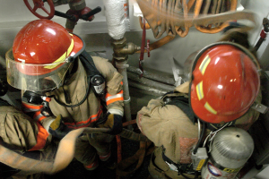 FW Burscheid: Feuerwehren beenden gemeinsame Ausbildungslehrgänge - neue Feuerwehrleute für Burscheid und Leichlingen