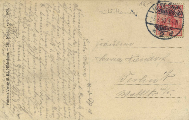 Alte deutsche Postkarte aus dem Jahr 1908 mit einem roten Stempel, adressiert an Österreich, mit handgeschriebener Schrift.