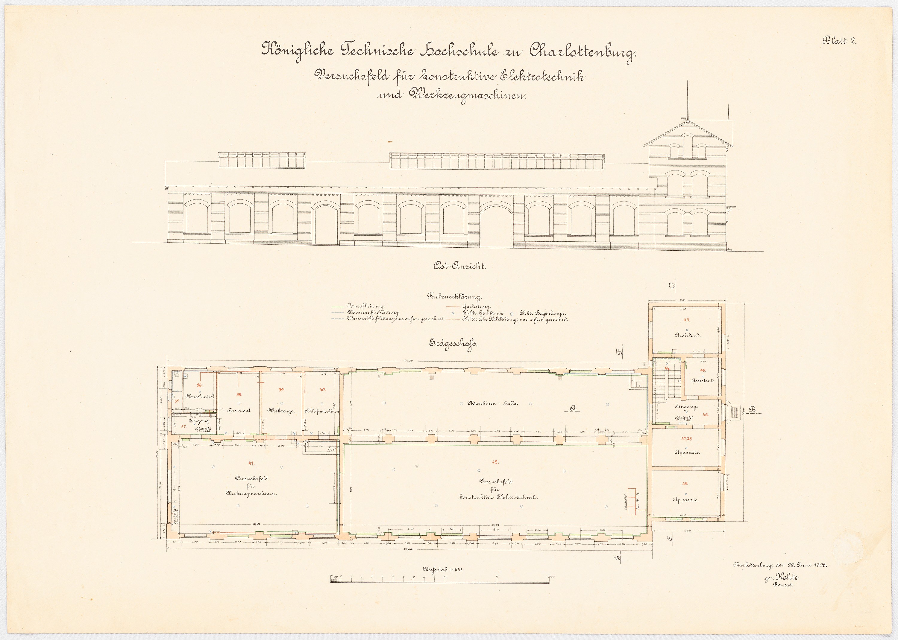 Eine Zeichnung der Königlichen Technischen Hochschule in Charlottenburg mit zahlreichen Fenstern und einem begleitenden architektonischen Plan mit handgeschriebener Text.